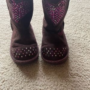 Cute light up sketchers boots